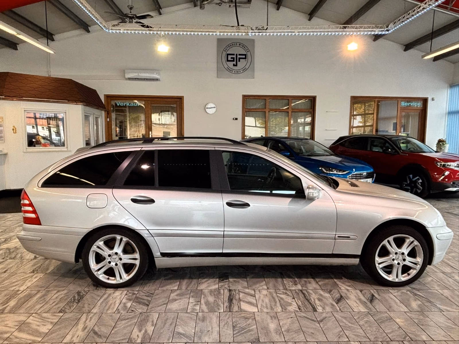 Mercedes-Benz C180 2004 — photo 6