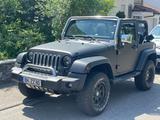 Jeep Wrangler Sahara 2.8 CRD Autom. Sahara - gebrauchte Jeep Wrangler aus dem Jahr 2015
