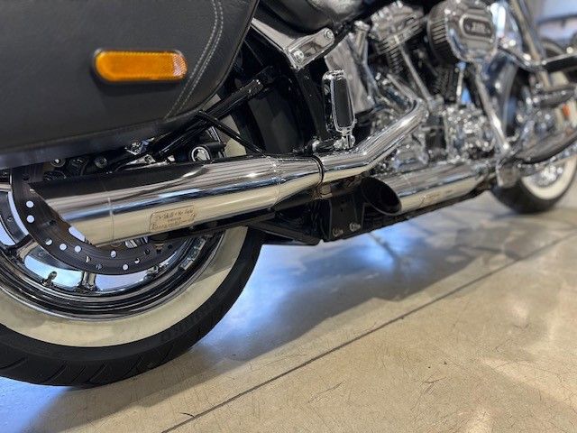 Fahrzeugabbildung Harley-Davidson FLSTNSE CVO SOFTAIL DELUXE