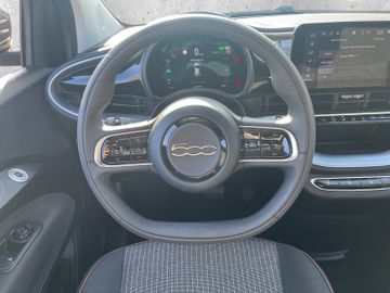 Fiat 500C e Cabrio Icon 42 kWh SHZ+PDC+Klima+Carplay