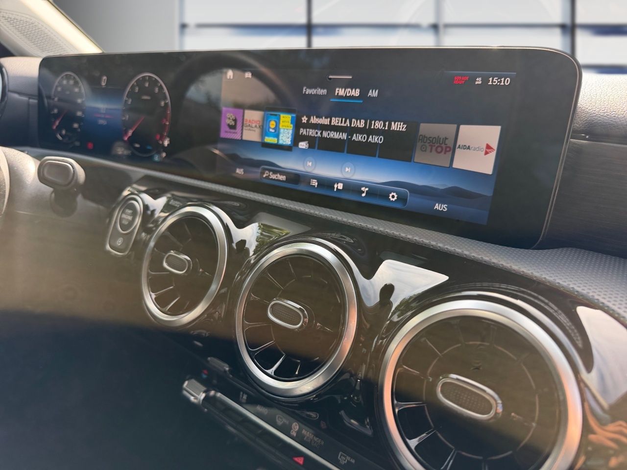 Fahrzeugabbildung Mercedes-Benz A 200 PROGRESSIVE+AHK+NIGHT+WINTER+LED+KAMERA++