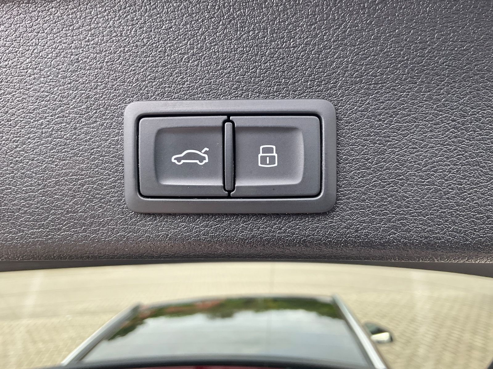 Fahrzeugabbildung Audi A4 35 TFSI S tronic Avant,CarPlay,ACC,Kamera