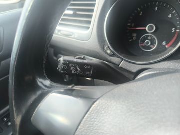 Volkswagen Golf - 11