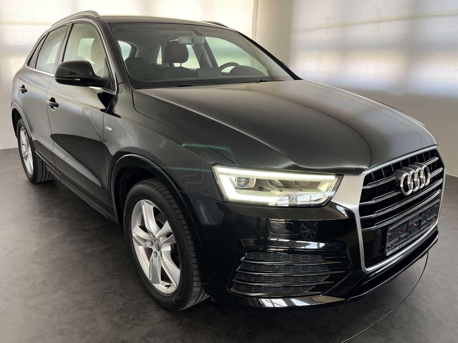 AUDI Q3 1.4 TFSI ultra cylinder on demand S line