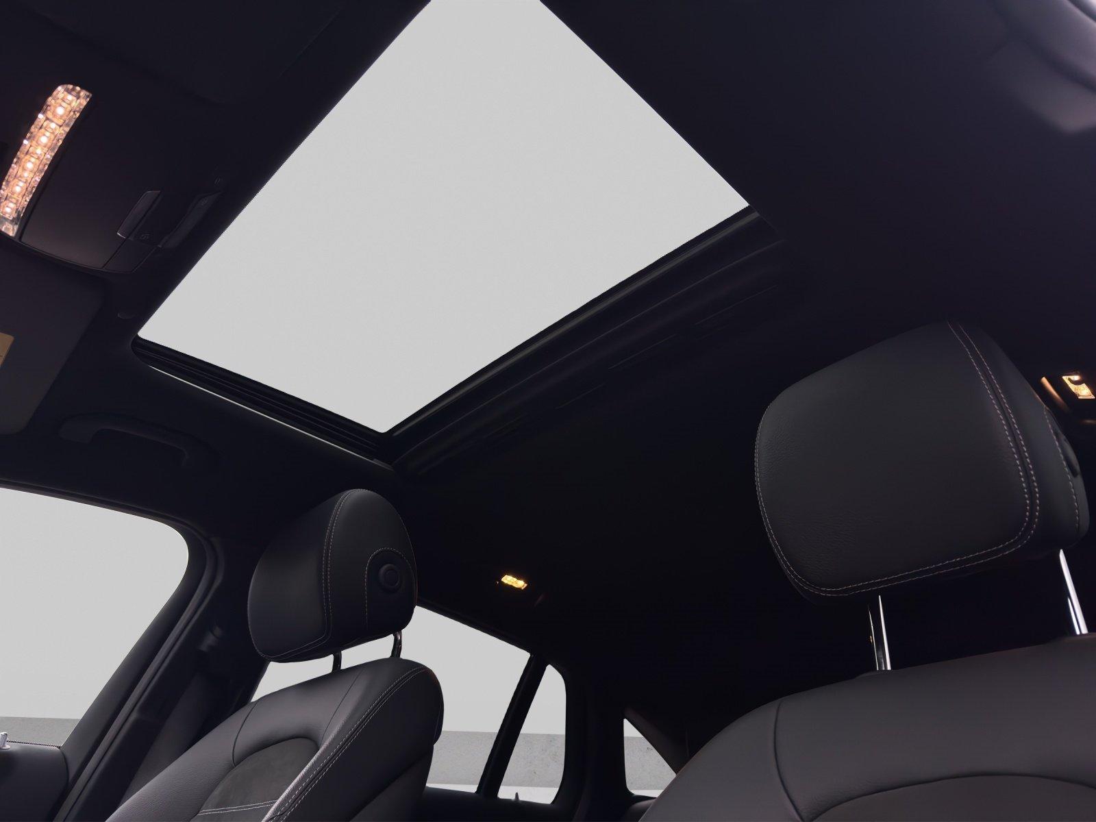 Mercedes-Benz EQC 400 4M AMG Schiebedach MULTIBEAM DISTRONIC
