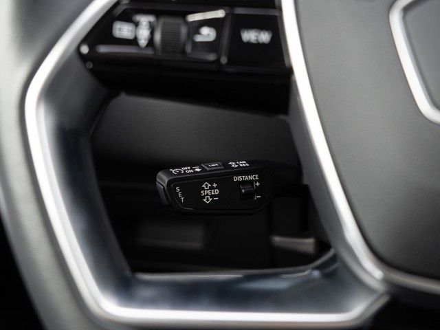 A6 Limousine 50 TDI quattro LED+AHK+NAVI+RFK