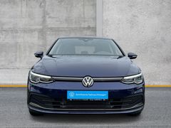 Fahrzeugabbildung Volkswagen Golf VIII 1.0 eTSI DSG Life LED NAVI KAMERA AHK