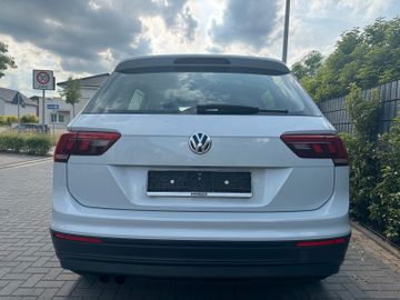Volkswagen Tiguan - 9