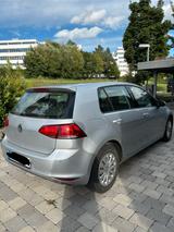 Volkswagen Golf 1.2 TSI 63kW BMT Trendline - Gebrauchtwagen bis 8.000 Euro mit TÜV