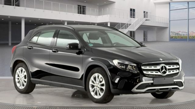 Mercedes-Benz GLA 180 BusinessP/SportSitz/Navi/PTS/Kam/Keyless