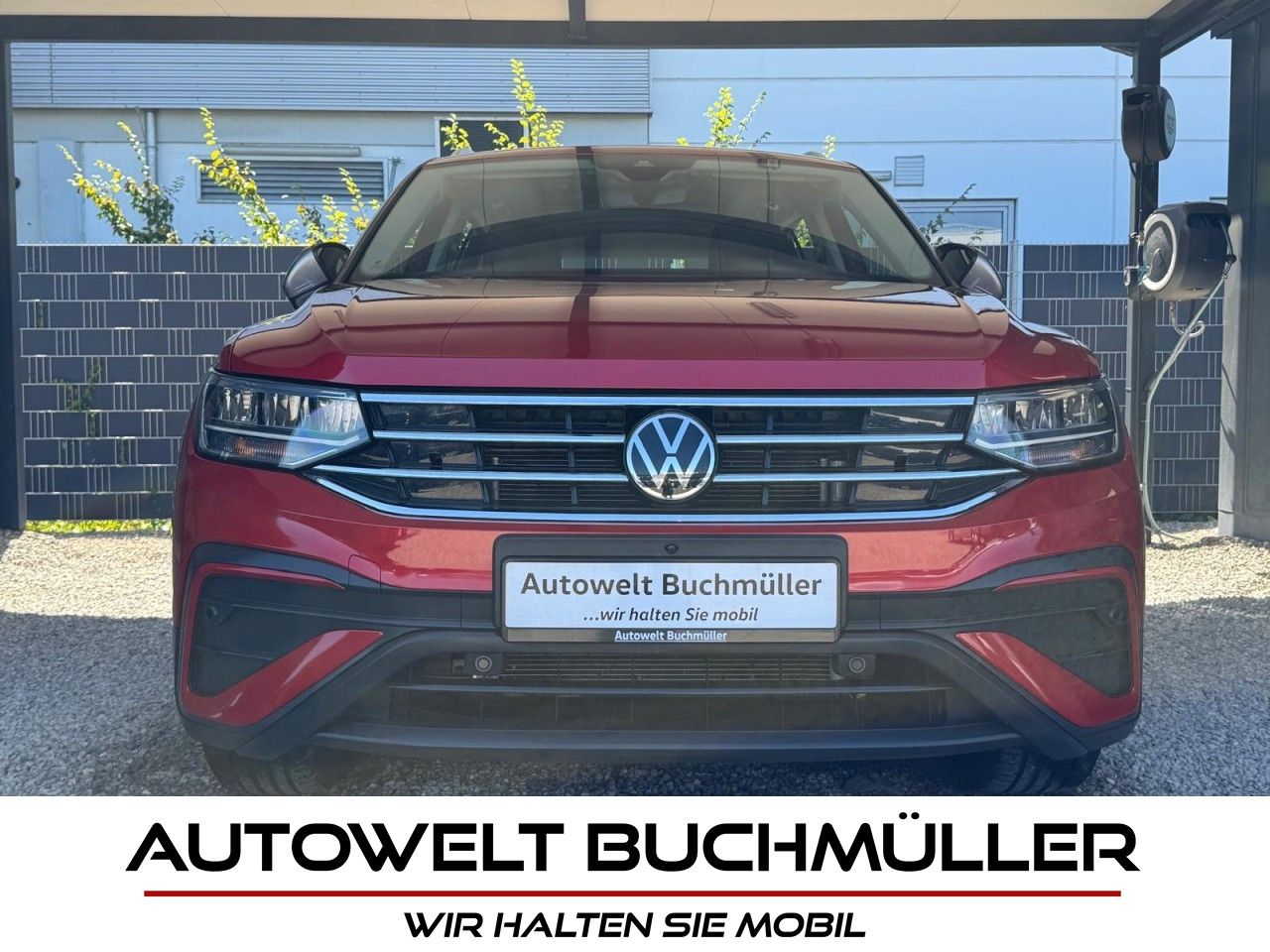 Gebrauchtwagen Volkswagen Tiguan Tiguan Allspace 2.0 TDI DSG,7-SITZE,PANO,AHK,LED in Nersingen