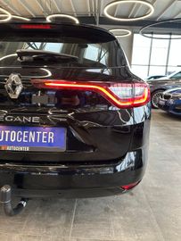 Renault Megane IV Grandtour Play *Navi*AHK*Sitzheiz.*