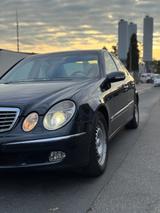 Mercedes-Benz E 320 - scheckheftgepflegte Mercedes E 320