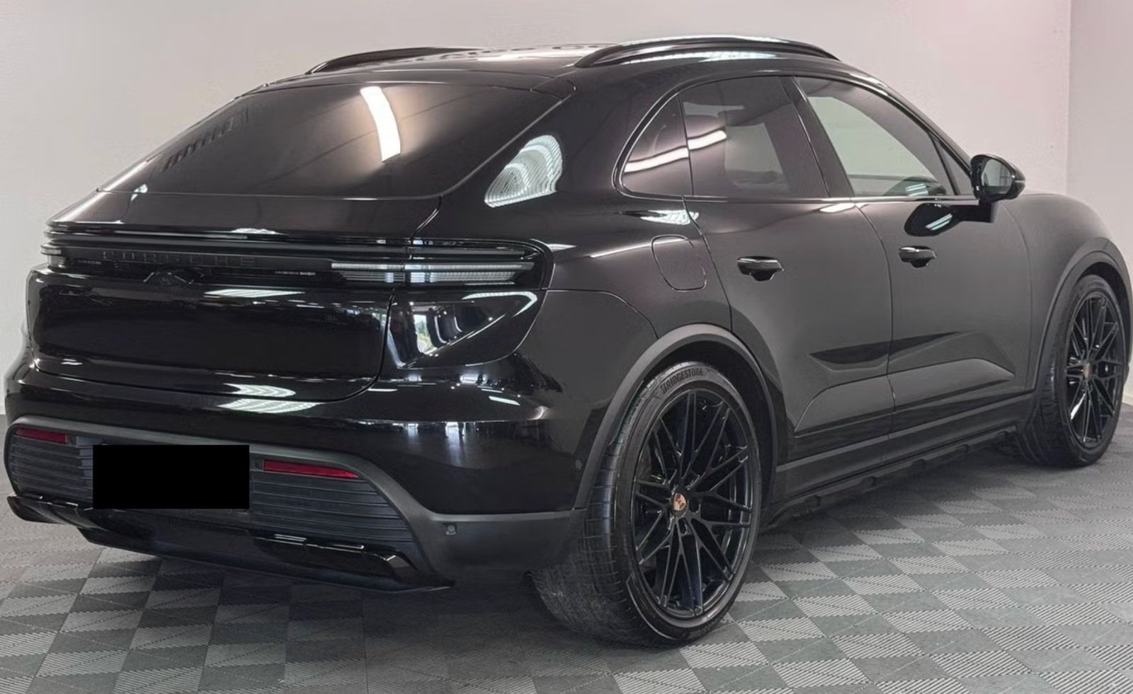 Porsche Macan Electric AHK*360°*LED MATRIX Scheinwerfer foto 3