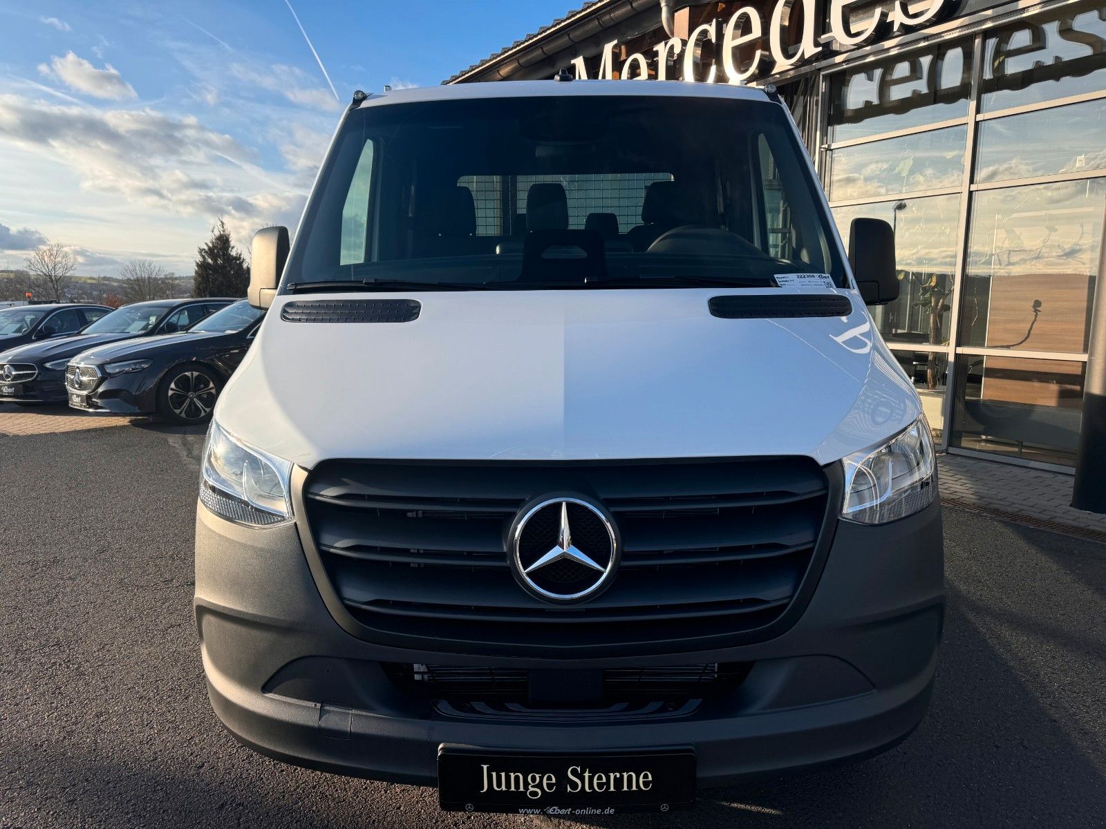 Fahrzeugabbildung Mercedes-Benz Sprinter 317 CDI DoKa Klima Stdheiz AHK3,5to