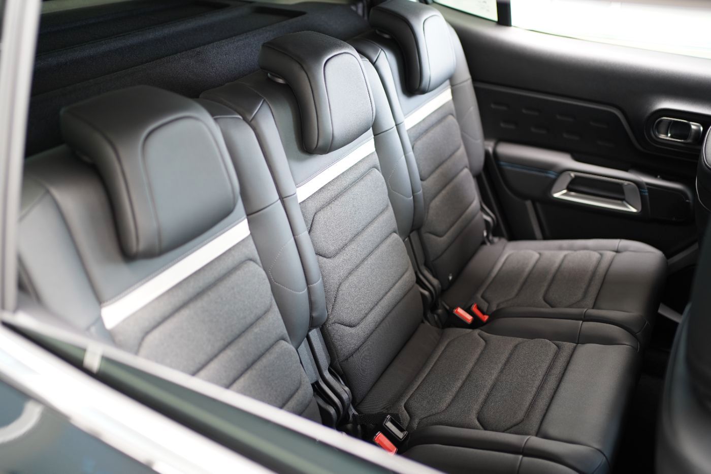 Fahrzeugabbildung Citroën C5 Aircross Hybrid 145 Max e-DCS6 Automatik Navi