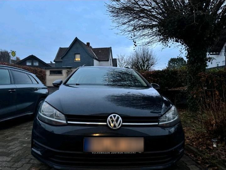 Image of Volkswagen Golf