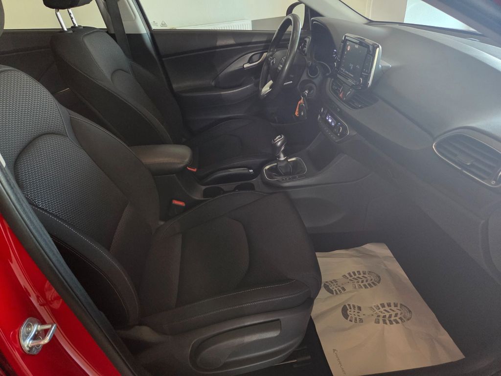 Hyundai i30 Intro HU AU NEU – Ansicht 14
