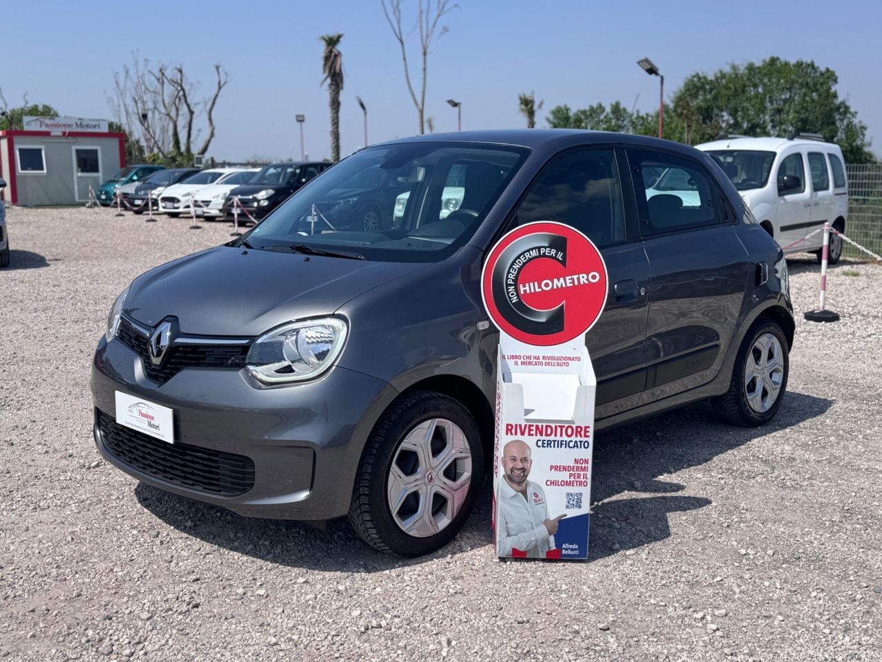 RENAULT Twingo