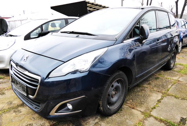 Peugeot 5008 Allure 7-Sitzer/Klima/Alu/PDC/Navi/AHZV/Eu6