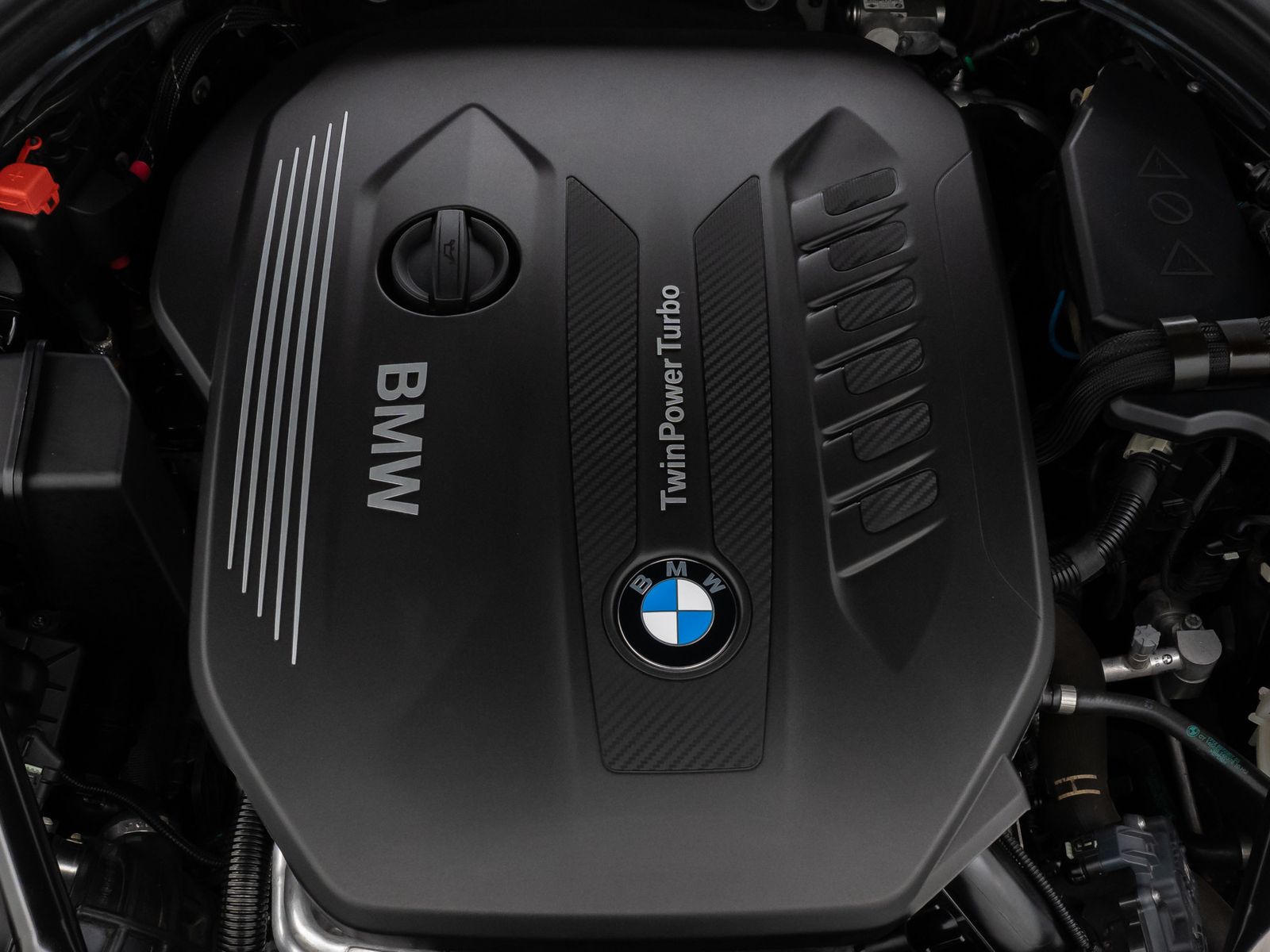 Fahrzeugabbildung BMW 530d xD M Sport 360°Komfort ACC HUD DisplKey H/K