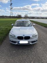 BMW 125i - M Paket innen, Automatik (59.700km) - BMW 125 mit Schiebedach