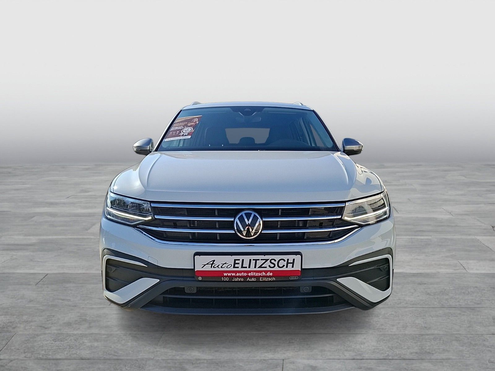 Fahrzeugabbildung Volkswagen Tiguan Allspace TSI Life DSG 7-Si LED Navi VC HU