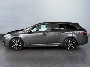 Toyota Avensis - 5