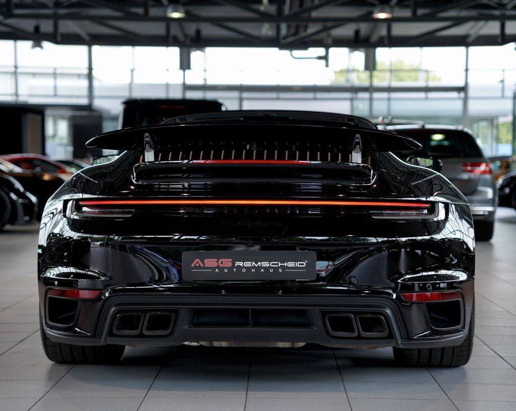 Porsche 992