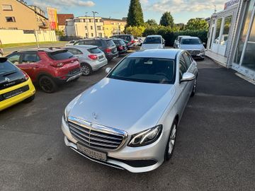 Mercedes E 200 - 11