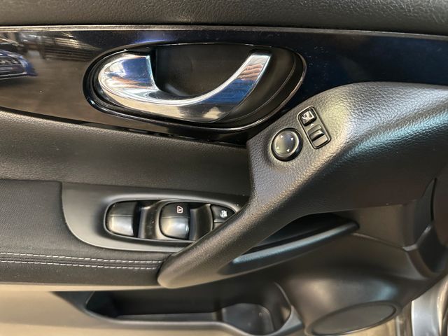 Nissan Qashqai Acenta 4x4 *AHK*Kamera*Navi*