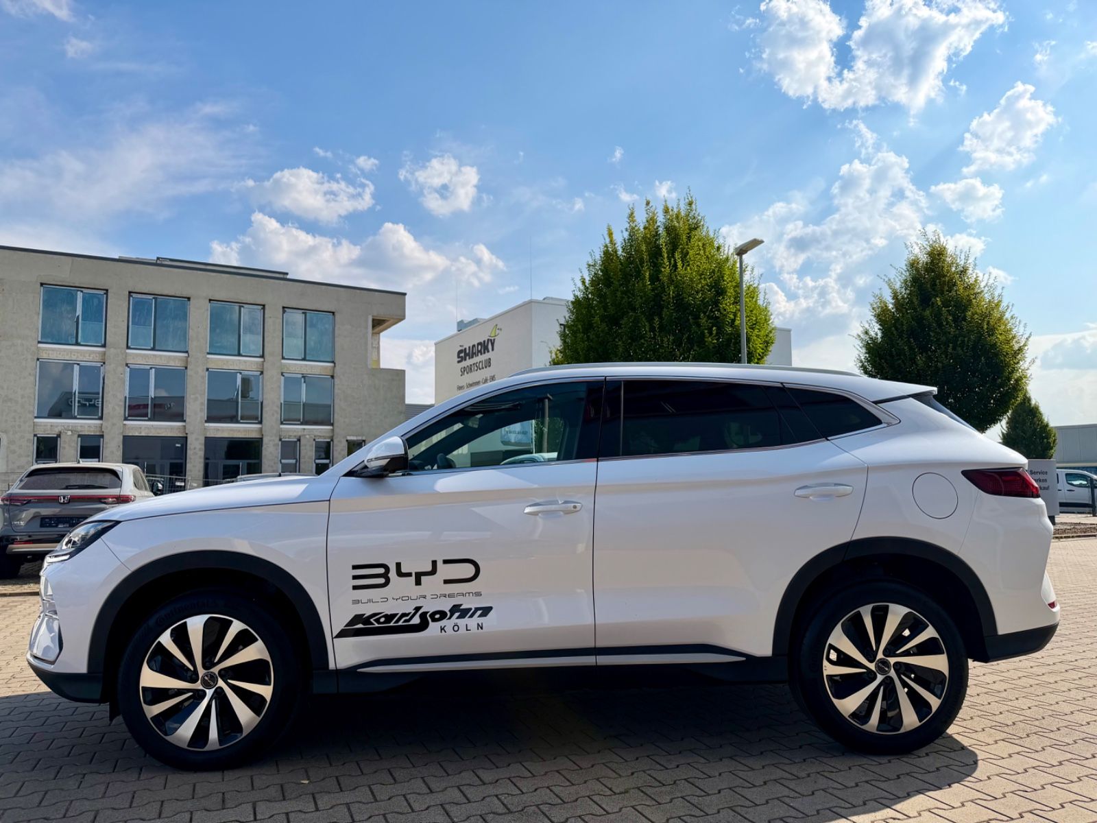BYD SEAL U