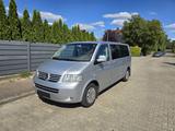 Volkswagen VW T5 Caravelle Lang 2.5 TDI Automatik 1Ha... - gebrauchte VW T5 Caravelle aus dem Jahr 2005
