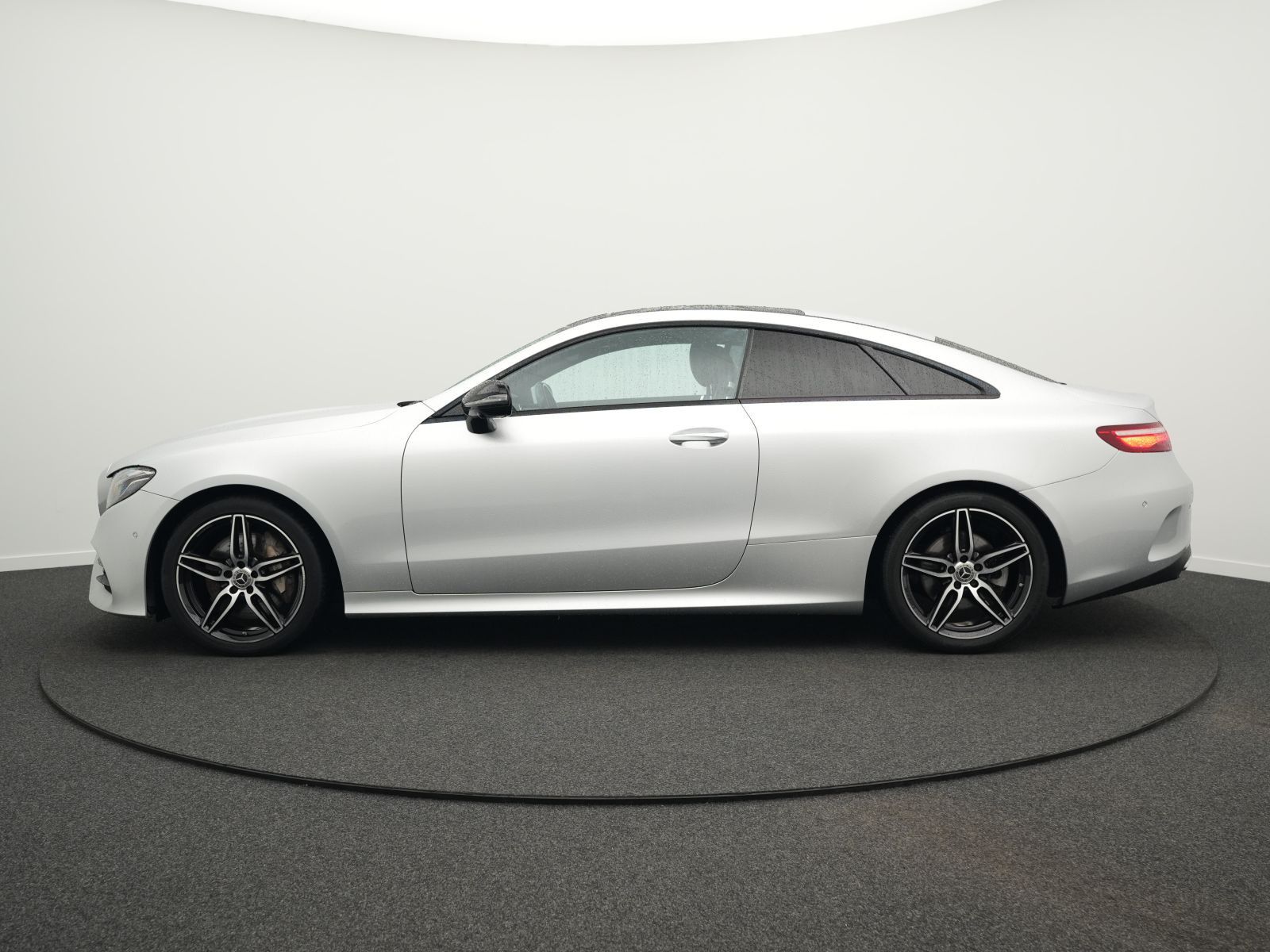Mercedes-Benz E 350 - Bild 12