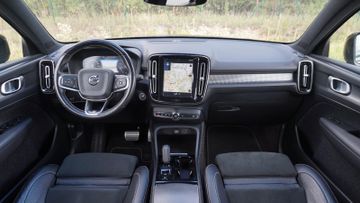 Volvo XC40 - 11