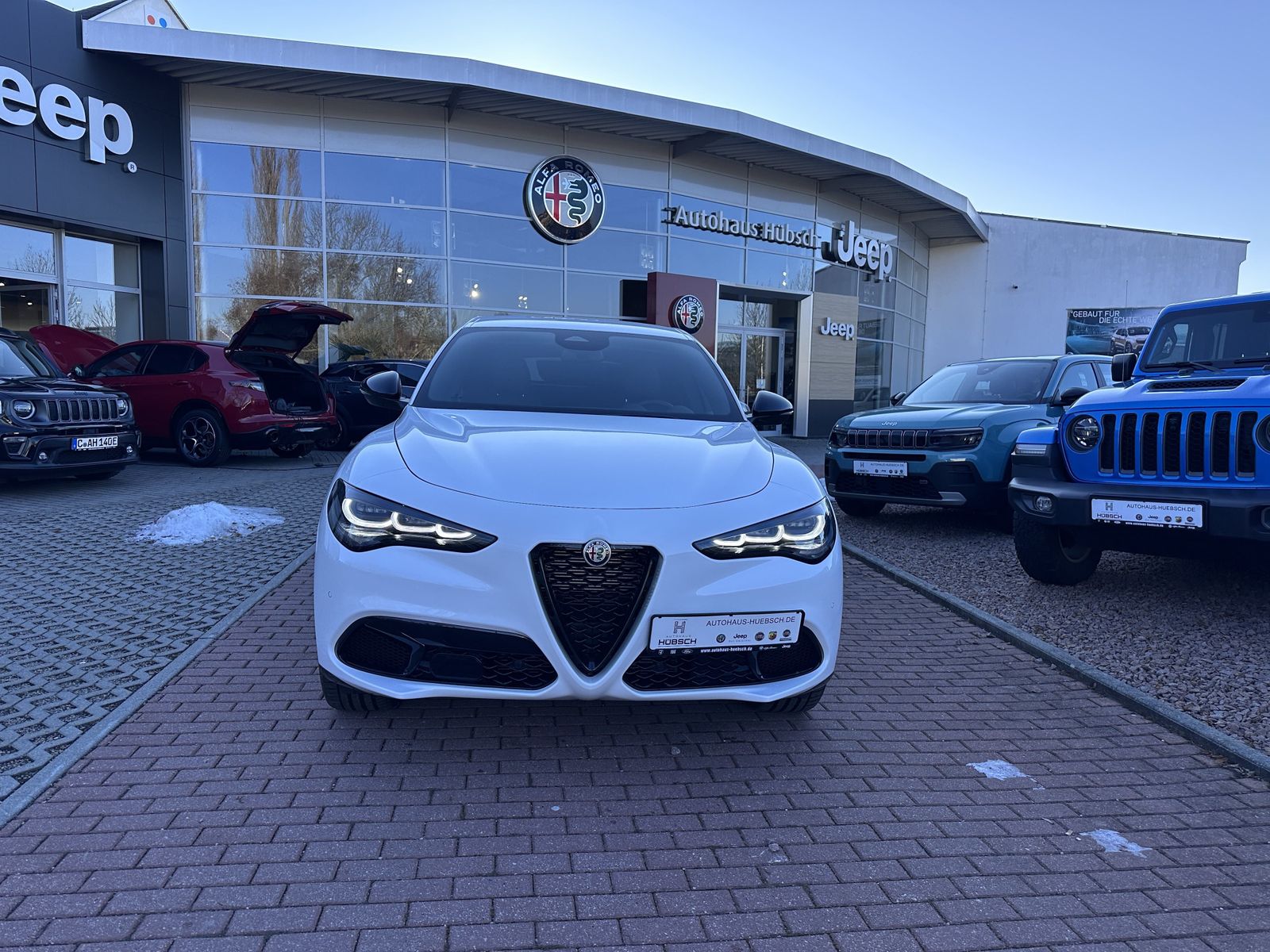 Alfa Romeo Stelvio - Bild 2