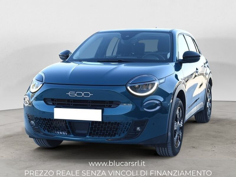 Fiat FIAT 600 1.2 Hybrid 145cv Pop imagem 2
