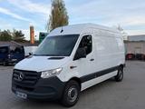 Mercedes-Benz eSprinter - weiße Mercedes-Benz eSprinter
