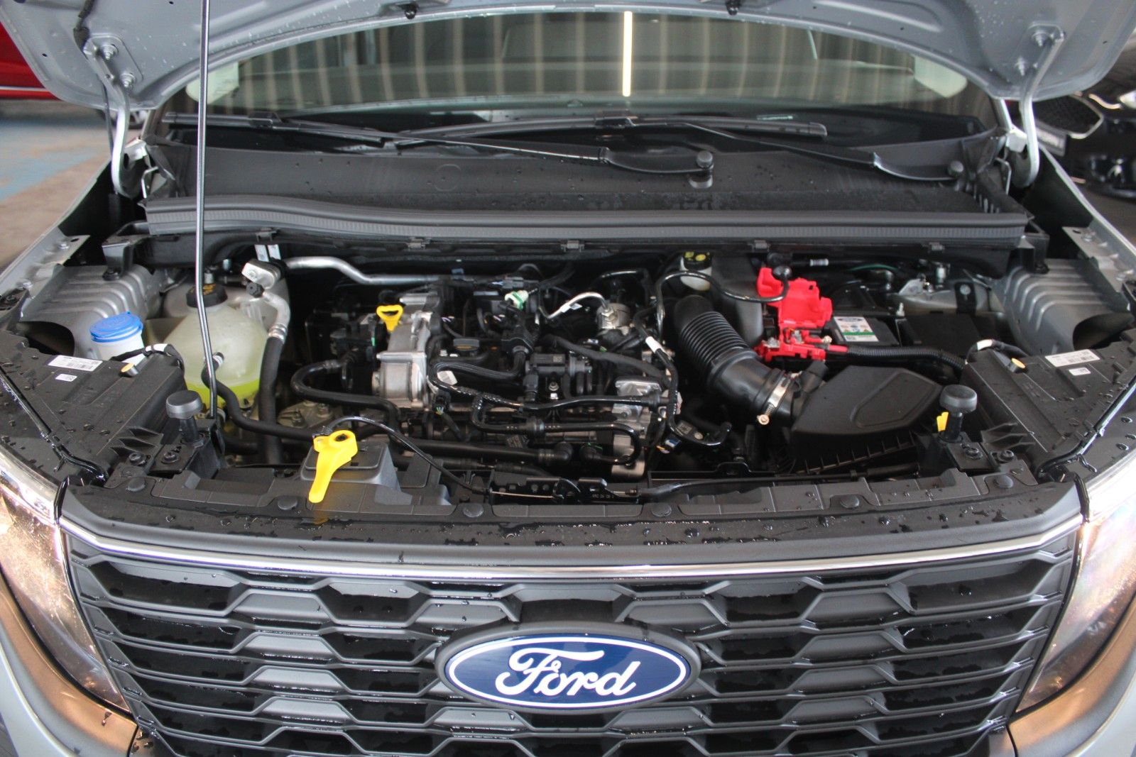Fahrzeugabbildung Ford Tourneo Courier ACTIVE Winter + FahrerAssistPak3