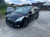 Peugeot 5008 Premium *Pano-Dach*Tempomat* - gebrauchte Peugeot 5008 aus dem Jahr 2010
