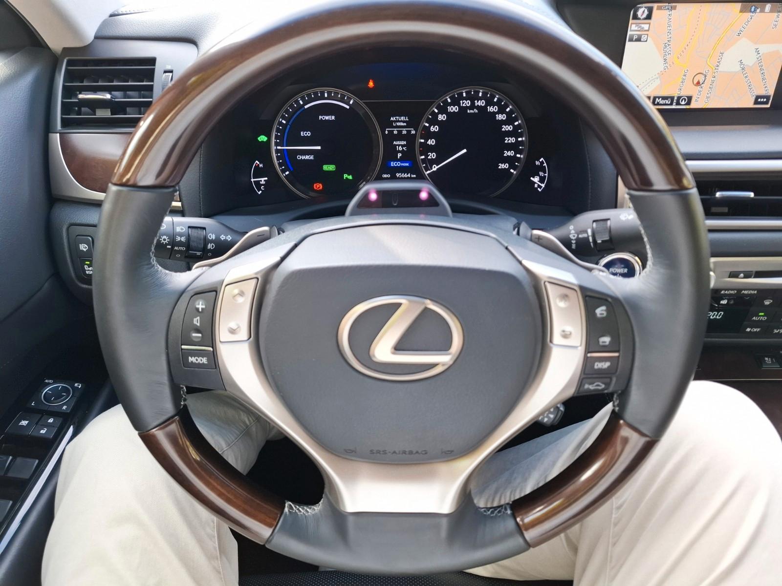 Lexus GS 450h Luxury Line * 8fach bereift * 345PS