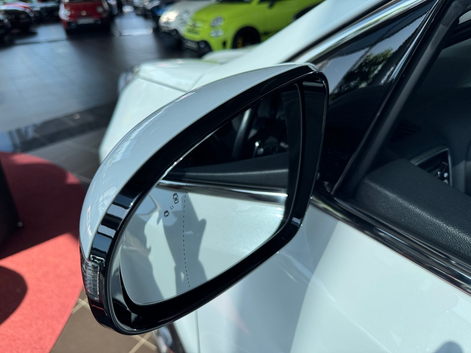 Fahrzeugabbildung Kia Sportage GT-Line 4WD PANO 360° LED NAVI