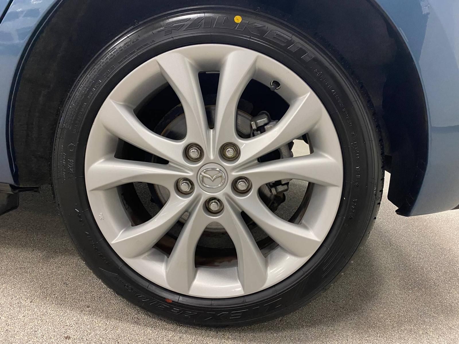 Fahrzeugabbildung Mazda 3 1.6 16V KAT Active Plus KLIMA+PDC+SITZHEIZ+ALU