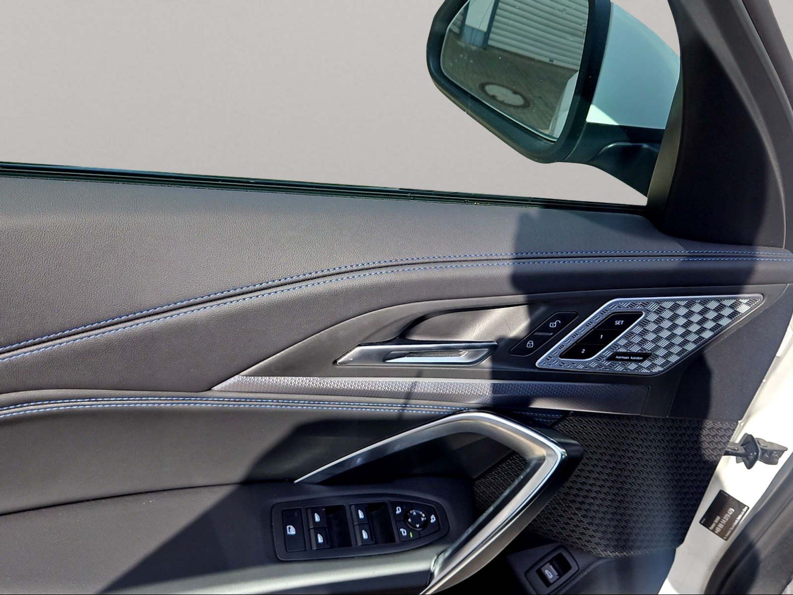 BMW iX1 - Bild 16