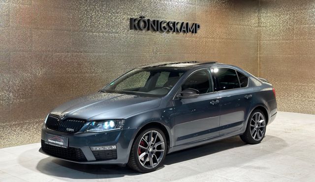 Skoda Octavia Lim. RS Aut. * PANO * KAMERA *