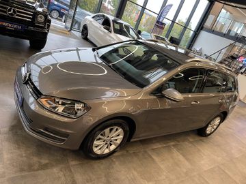 MYAUTOCENTER – Gebraucht- und Jahreswagen mit Werkstattservice in Pfaffenhofen Volkswagen Golf VII Variant Comfortline BMT *Klima*TÜV*PDC*