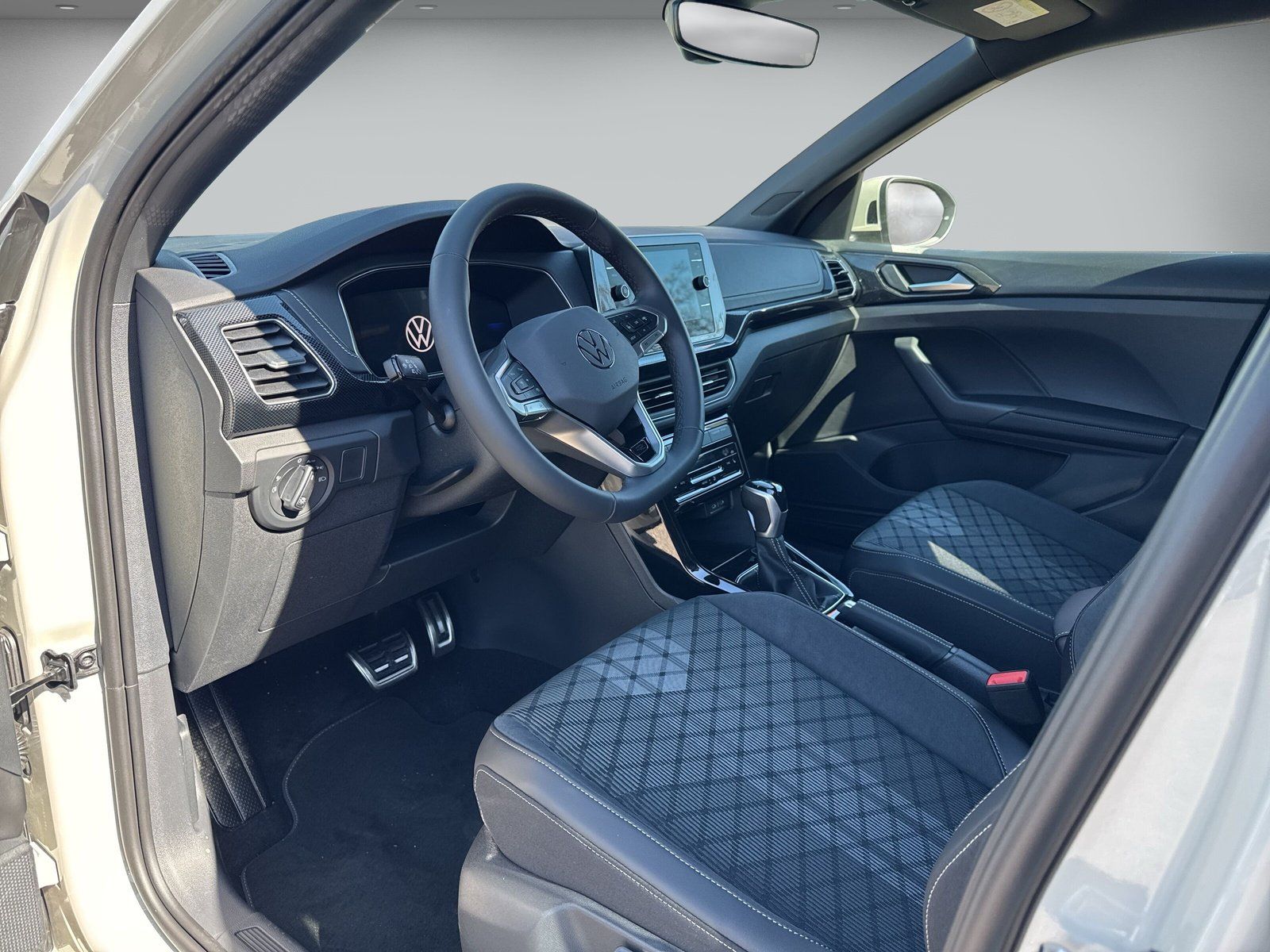 Volkswagen T-Cross - Bild 11