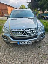 Mercedes-Benz Mercedes ML 350 - gebrauchte Mercedes-Benz ML 350 aus dem Jahr 2009