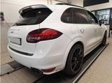 Porsche Cayenne GTS 2.Hd/U-frei/BRD/ACC/Leder/Pano/TOP - Porsche Gebrauchtwagen in Essen