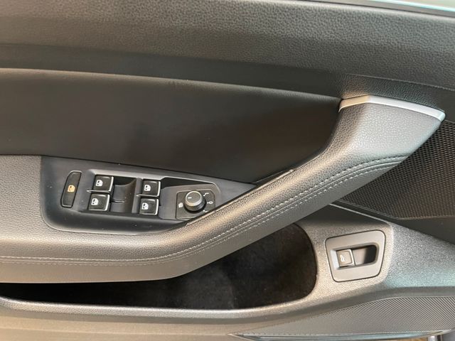 Volkswagen Passat Variant Highline BMTStart-Stopp *AHK*SHZ